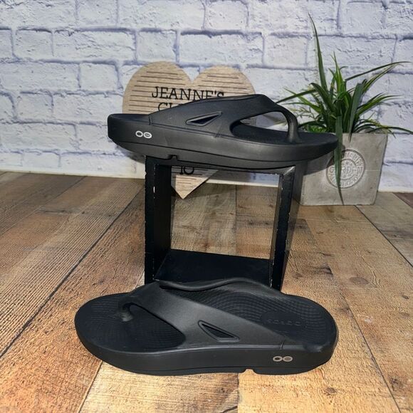 OOFOS ORIGINAL SANDAL (UNISEX) - BLACK M 7 W 9 - Picture 1 of 8